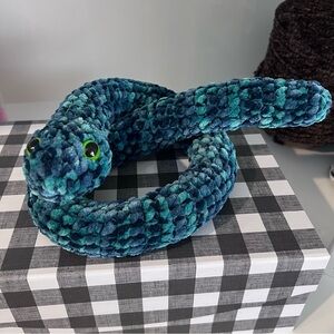 Crochet Amigurumi Pretzel Snake, Handmade by Petunias Plushie Patch, Blue, New